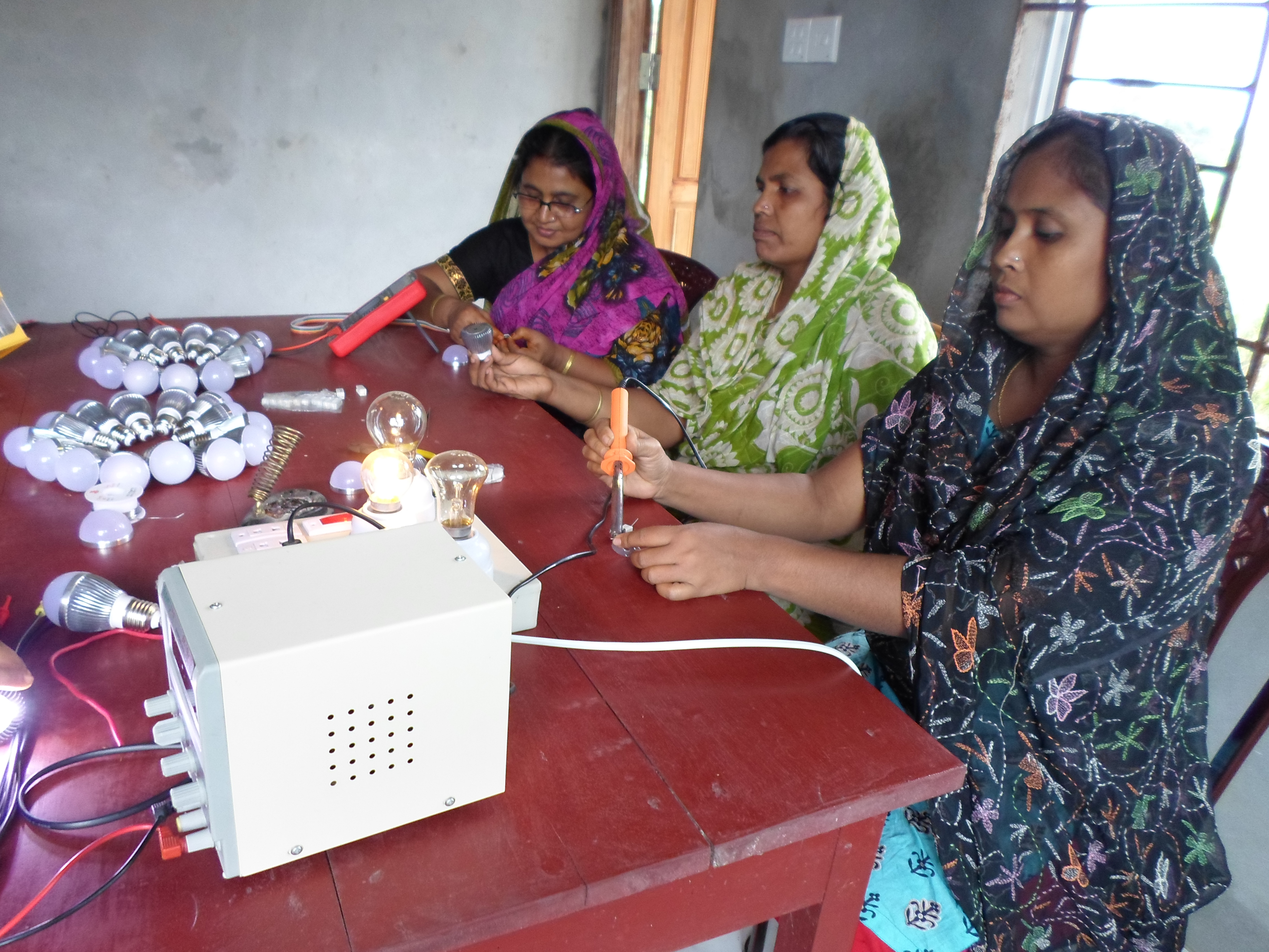 কার্যক্রম ৬